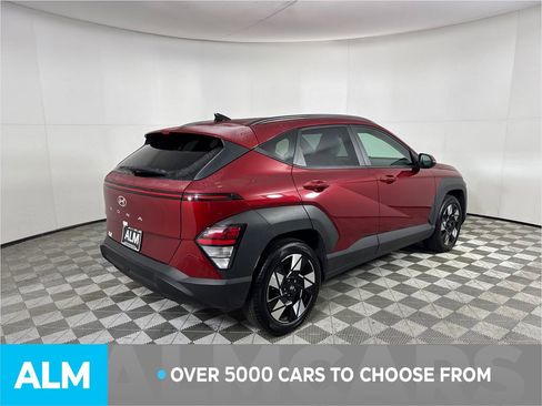 Used 2025 Hyundai Kona SEL image 5
