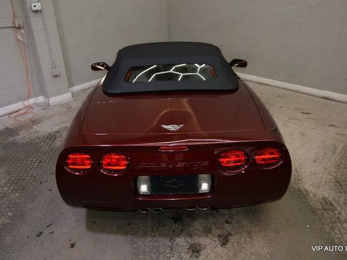 Used 2003 Chevrolet Corvette Convertible w/ Preferred Equipment Group1 RWD image 32