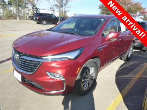 Used 2024 Buick Enclave Premium image 1