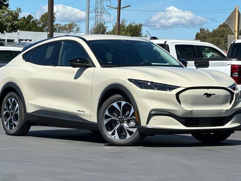 New 2026 Ford Mustang Mach-E Select RWD image 9