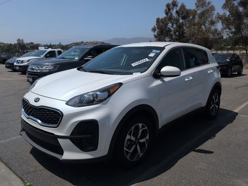 Used 2021 Kia Sportage LX FWD image 1