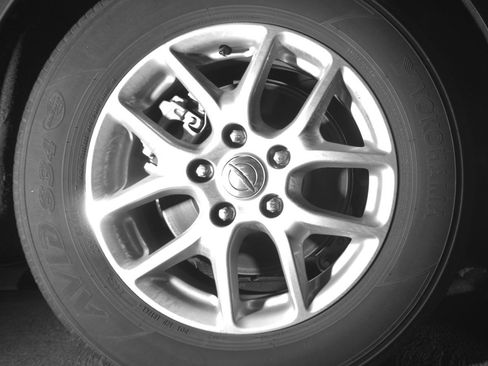 Used 2024 Chrysler Pacifica Touring-L image 15