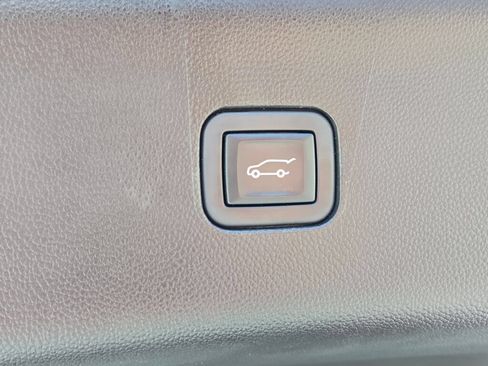 Used 2023 Buick Enclave Premium w/ Experience Buick Package AWD/4WD image 21