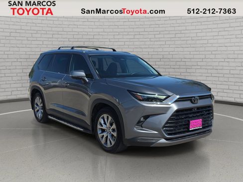 Used 2025 Toyota Grand Highlander AWD Hybrid image 3