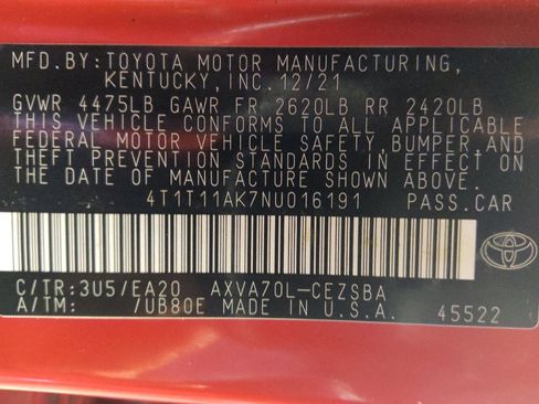 Used 2022 Toyota Camry SE w/ Convenience Package FWD image 33