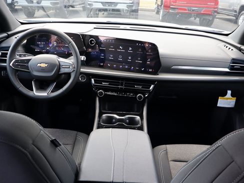 New 2026 Chevrolet Traverse LT w/ LPO, Floor Liner Package image 17