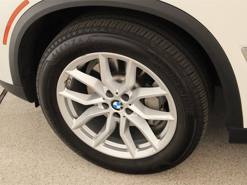 Used 2020 BMW X5 sDrive40i w/ Premium Package image 32