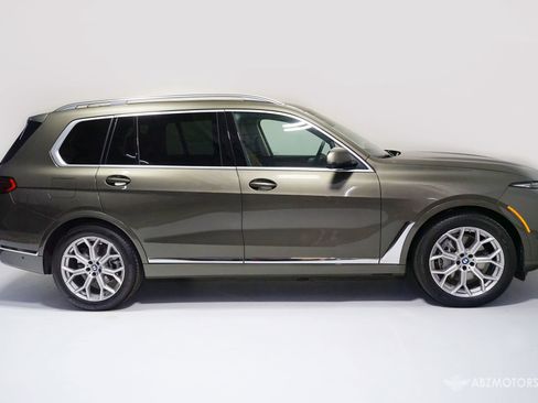 Used 2026 BMW X7 xDrive40i AWD/4WD image 3