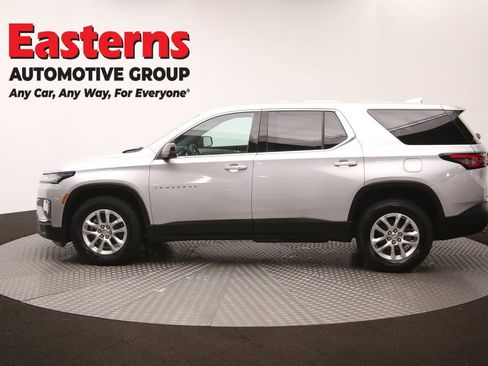 Used 2022 Chevrolet Traverse LS AWD/4WD image 60