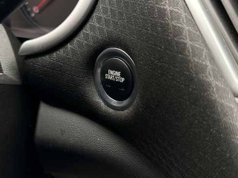 Used 2024 Chevrolet Malibu LT image 19