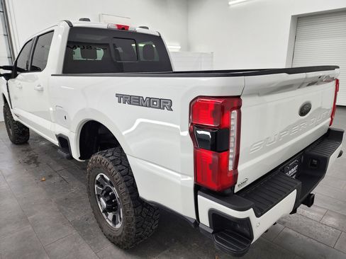 Used 2024 Ford F350 Lariat w/ Lariat Ultimate Package image 6