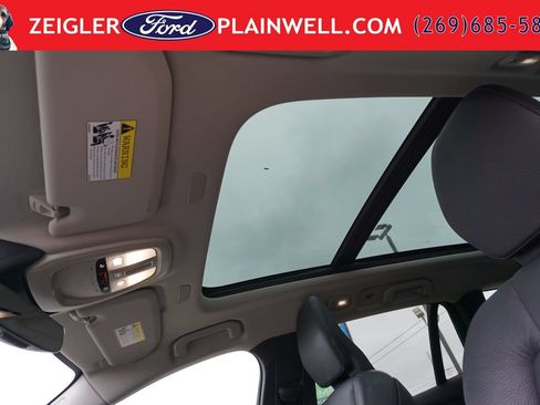 Used 2024 Volvo V60 B5 Cross Country Plus AWD/4WD image 19