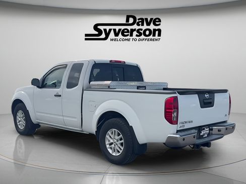 Used 2019 Nissan Frontier SV w/ Value Truck Package RWD image 7