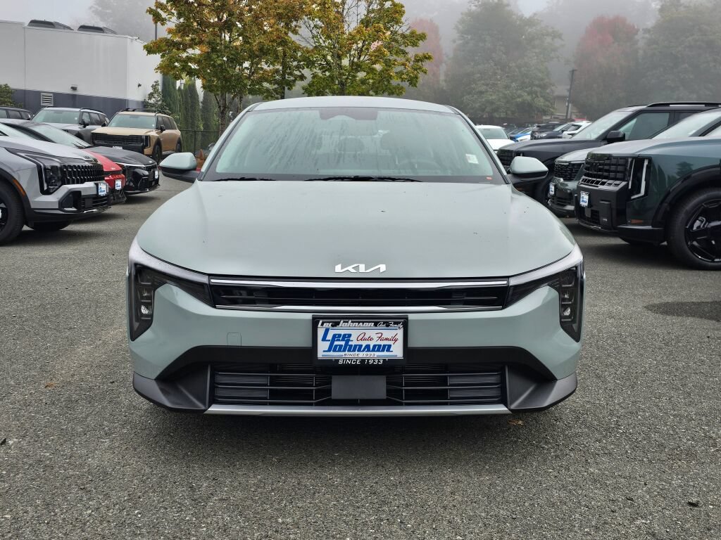 New 2026 Kia K4 EX FWD image 2