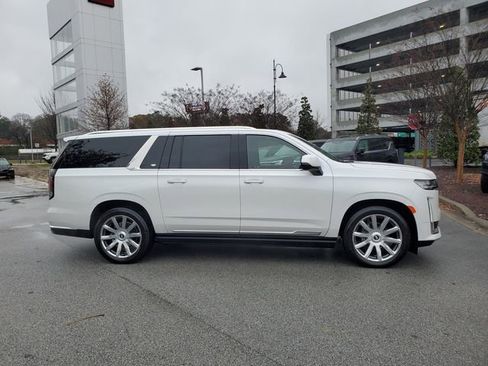 Used 2024 Cadillac Escalade ESV Premium Luxury Platinum w/ Heavy-Duty Trailer Package image 2