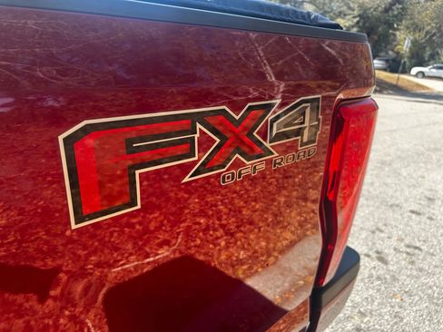 Used 2019 Ford F250 Lariat image 26