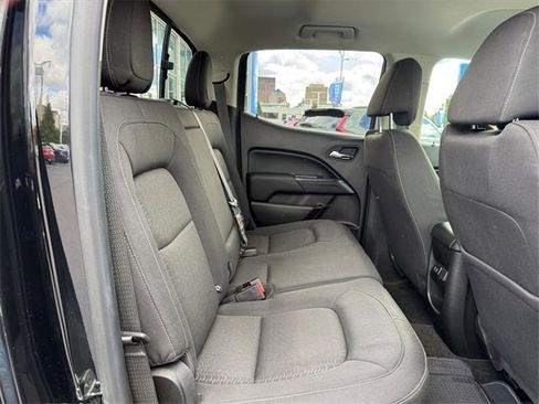 Used 2018 GMC Canyon SLE w/ SLE Convenience Package image 11