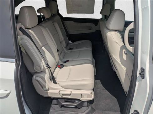 Used 2026 Honda Odyssey EX-L image 17
