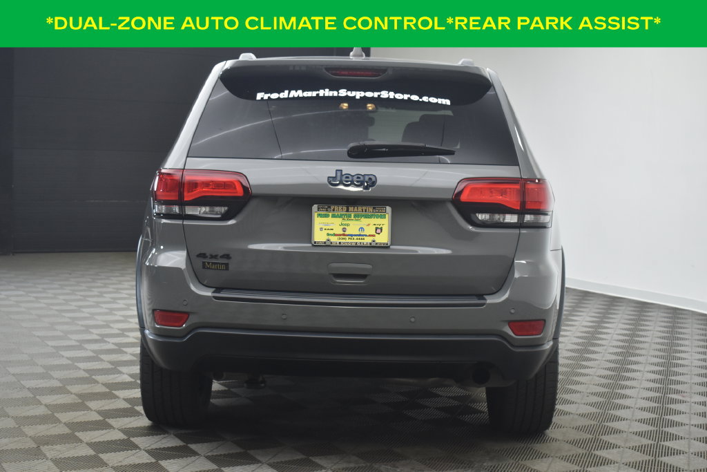 Used 2019 Jeep Grand Cherokee Laredo AWD/4WD image 6