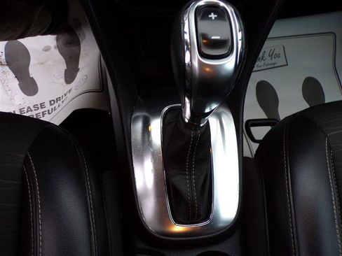 Used 2016 Buick Encore AWD image 32