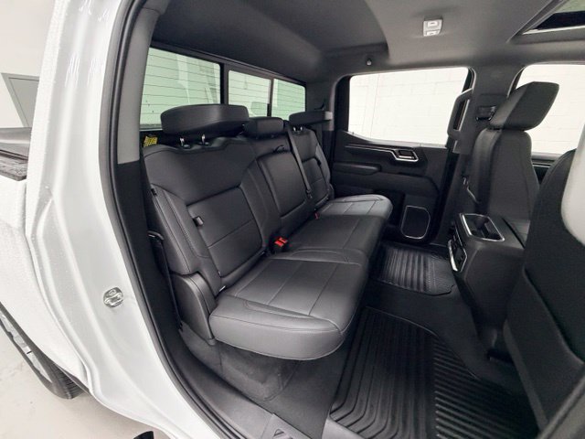 Certified 2025 Chevrolet Silverado 1500 LTZ w/ LTZ Premium Package AWD/4WD image 26