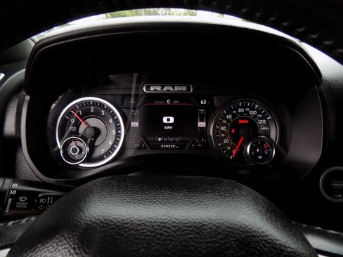Used 2022 RAM 1500 Big Horn AWD/4WD image 18