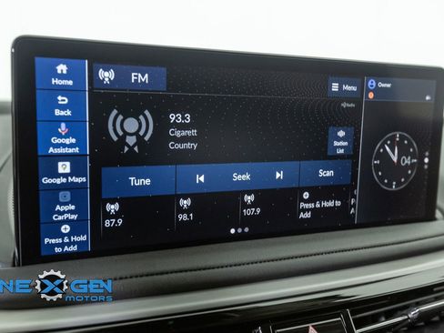 Used 2025 Acura MDX SH-AWD w/ Technology Package image 17