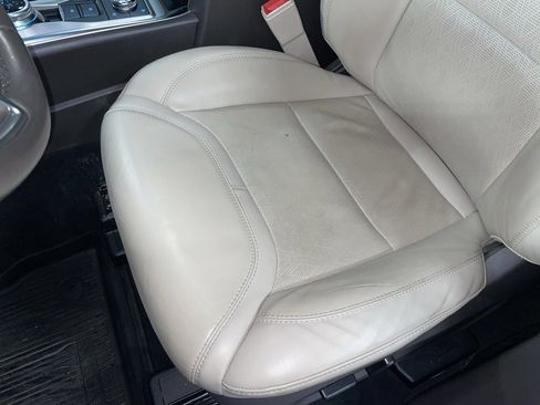 Used 2022 Ford Explorer Platinum w/ Equipment Group 601A image 23