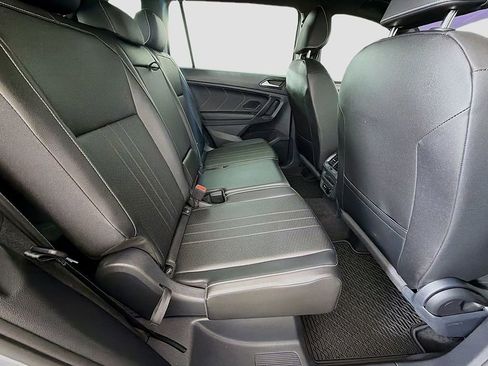 Used 2023 Volkswagen Tiguan SE R-Line FWD image 26
