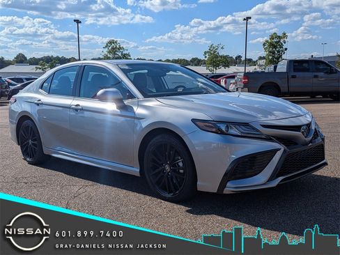 Used 2024 Toyota Camry XSE image 1