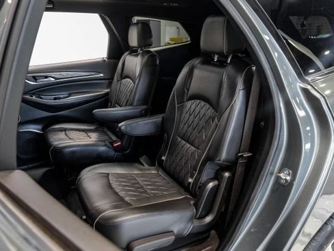 Used 2022 Buick Enclave Avenir w/ Trailering Package, 5000 lbs. FWD image 51