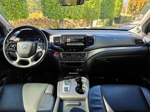 Used 2021 Honda Pilot Special Edition image 14