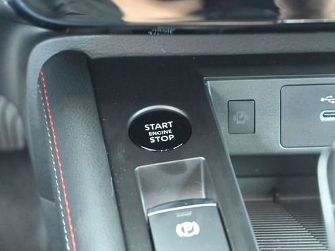 New 2026 Nissan Kicks SR image 32