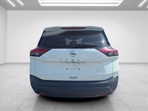 Used 2021 Nissan Rogue S AWD/4WD image 9