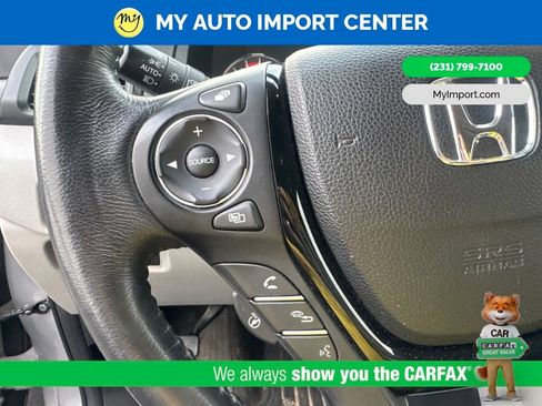 Used 2017 Honda Pilot Elite image 15