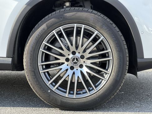 Used 2026 Mercedes-Benz GLC 300 4MATIC image 10