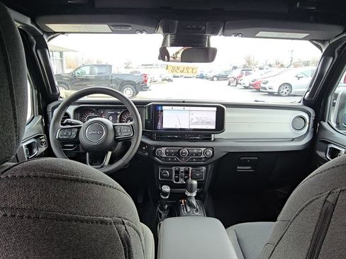 New 2026 Jeep Gladiator Sport image 22