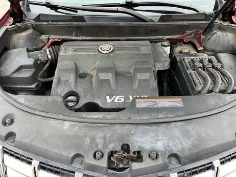 Used 2013 Cadillac SRX Luxury image 30