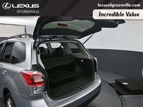 Used 2017 Subaru Forester 2.5i Touring image 27