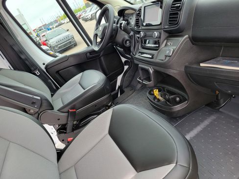 New 2024 RAM ProMaster 3500 w/ Cold Weather Group image 17