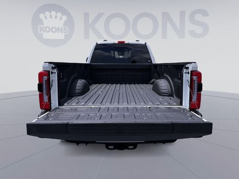 Certified 2026 Ford F350 Platinum w/ Snow Plow Prep Package AWD/4WD image 31