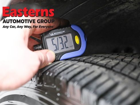 Used 2023 Hyundai Santa Fe SEL image 28