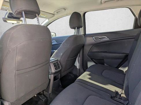 Used 2024 Kia Sportage LX image 11