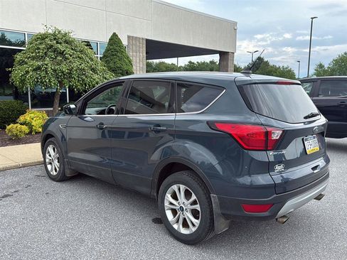 Used 2019 Ford Escape SE AWD/4WD image 7