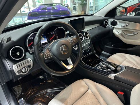 Used 2015 Mercedes-Benz C 300 Sedan image 3