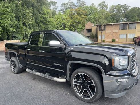 Used 2019 GMC Sierra 1500 SLE w/ Black Pack AWD/4WD image 5