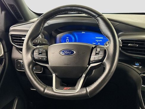 Used 2021 Ford Explorer ST w/ Equipment Group 401A AWD/4WD image 18