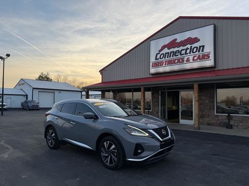 Used 2023 Nissan Murano SL w/ Cargo Package image 2