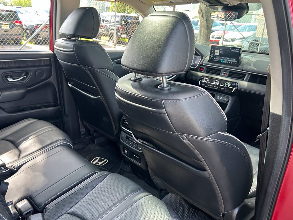 Used 2024 Honda Pilot Elite image 43