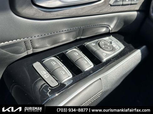 New 2025 Kia Sorento SX Prestige image 17